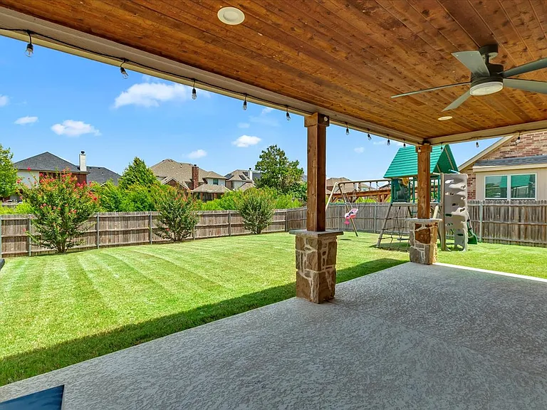 4260 Aldridge Ln — Photo 20