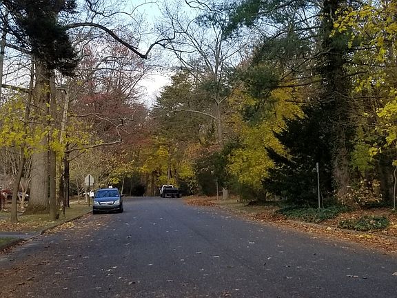 5th image of 210 N West Ave