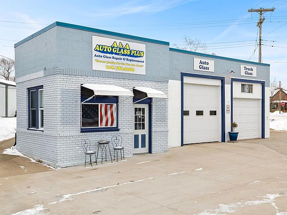 2nd image of 108 North Main STREET