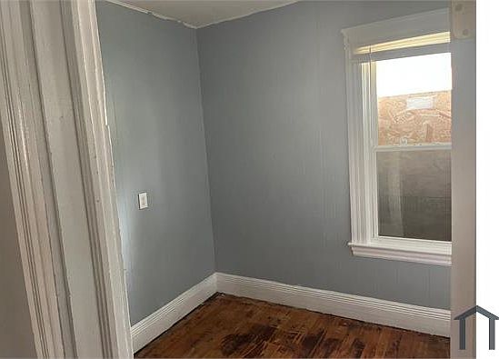 4th image of 408 Alphonse St #1