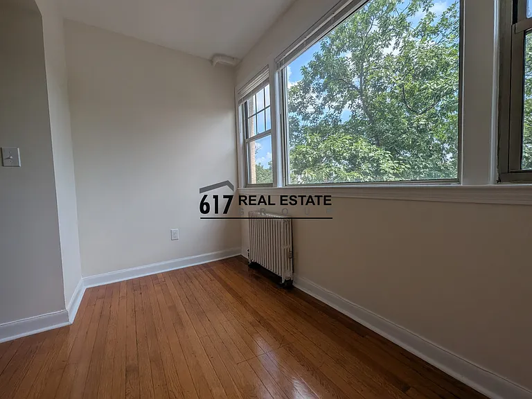 1315-304 Commonwealth Ave — Photo 21