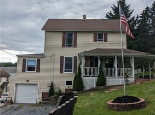 806 Palmer Ave, Patton, PA 16668
