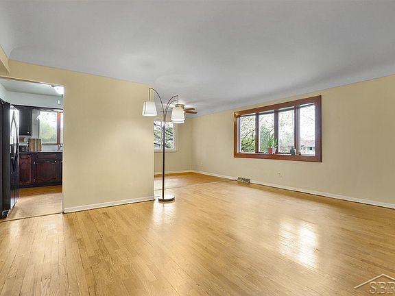 5th image of 5820 Metzger Ct