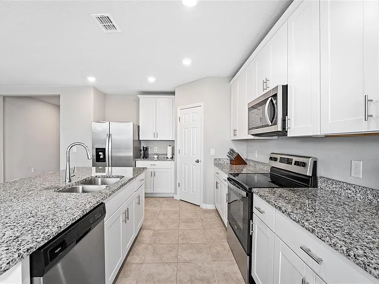 3053 Cassidy Ln — Photo 12