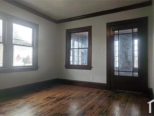 15722 Holmes Ave #2 — Photo 4