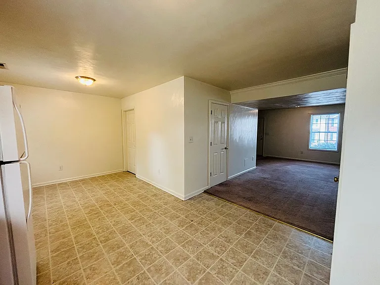 70 Salem Ln — Photo 6