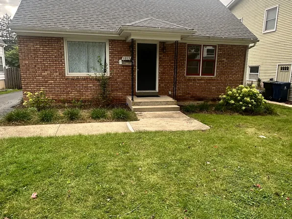 1015 N Main St, Naperville, IL 60563