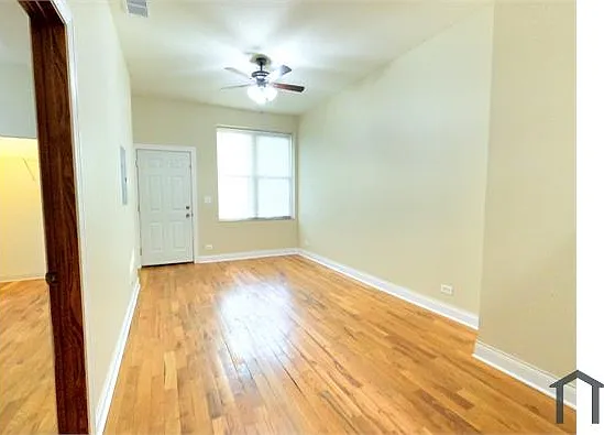 1631 S Homan Ave #3R — Photo 3