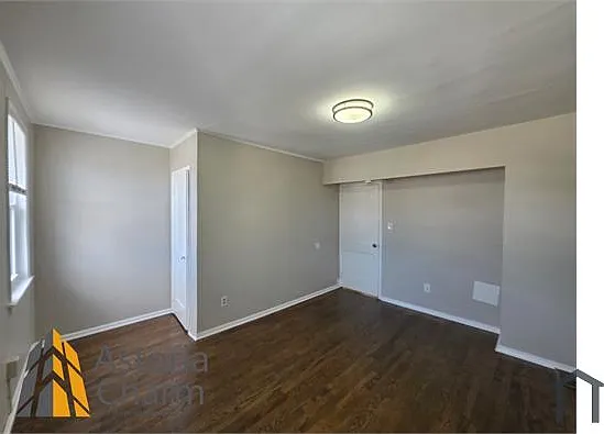 1418 Dukeland St — Photo 13