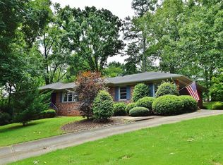 833 Summerfield Ter, Gainesville, GA 30501