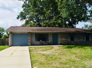 328 Forest Hills Dr, Cantonment, FL 32533