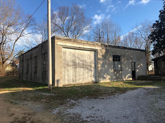 5th image of 1709 Grand Ave