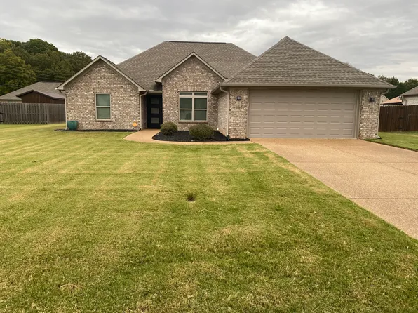 16 White Birch Dr, Jackson, TN 38305