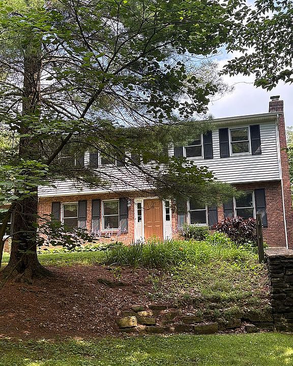 1st image of 7191 Brook Dr