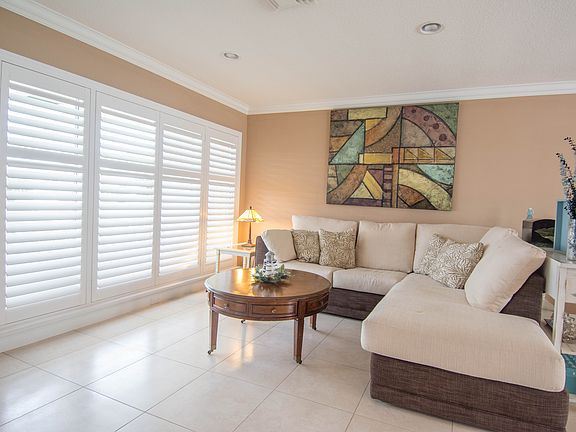 Lots of natural light