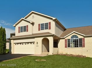 1205 Surrey Ln, University Park, IL