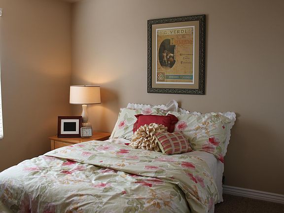 3rd image of 3031 S Tower Hill Way