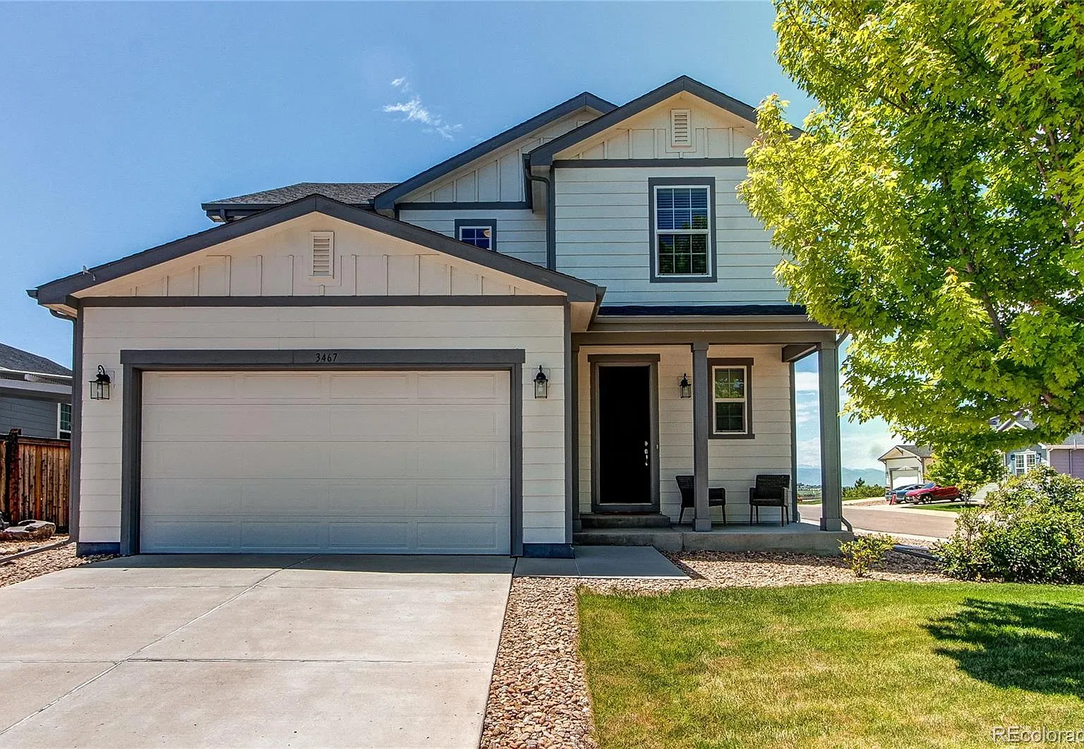 3 bed, 2.5 bath, 2293 sqft, $2,950 — Photo 1