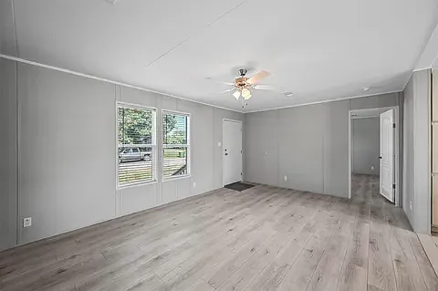 4321 Terri Lee Ln — Photo 3