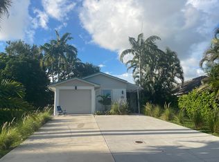 509 96th Ave N, Naples, FL 34108
