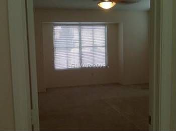3rd image of 9656 Belle Regal St