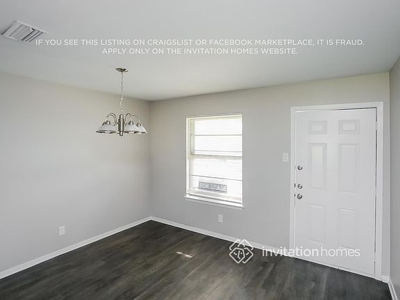 3rd image of 215 Adams St