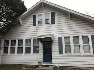 336 Glen Crossing Rd, Glen Carbon, IL