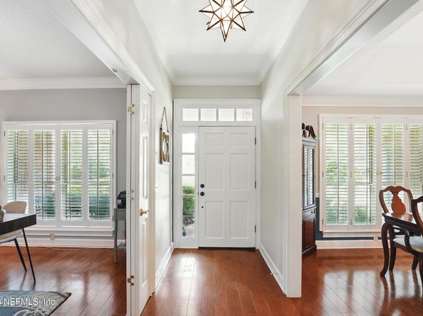 1927 SECLUDED WOODS Lane, Neptune Beach, FL 32266