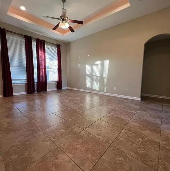 619 Dalobo Blvd — Photo 12