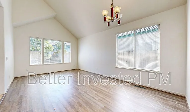 329 Hansbery Way — Photo 23