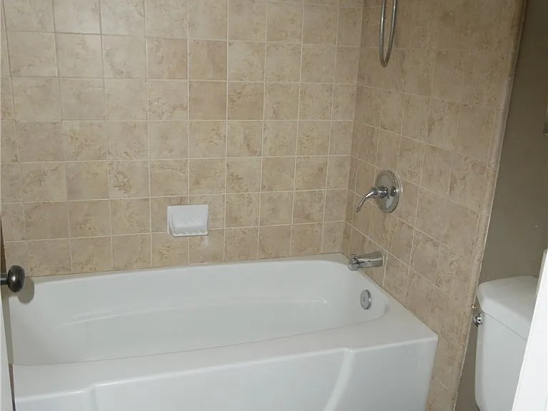 8616 E Silver Ridge Ln — Photo 18