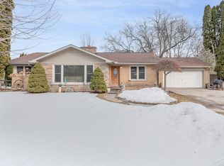 4890 Mackinaw Rd, Saginaw, MI 48603