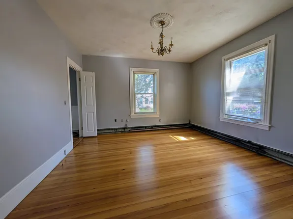 34 Harding St #1, Pawtucket, RI 02861
