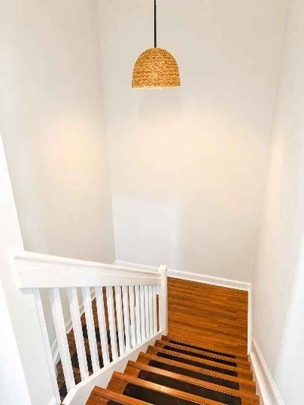 3 bed, 3.0 bath, 2530 sqft, $4,800 — Photo 2