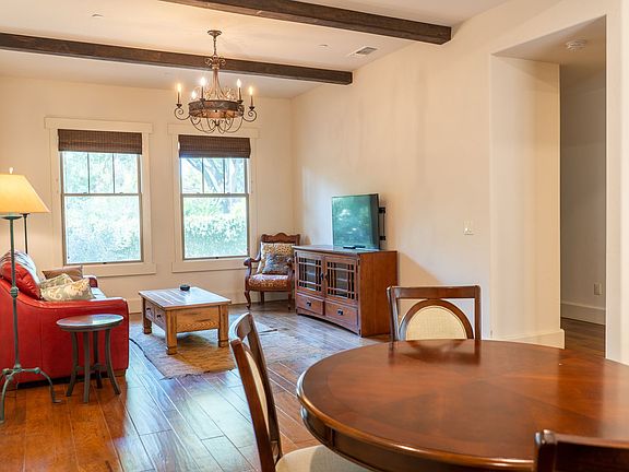 3rd image of 1740 Arcadian Ave #157