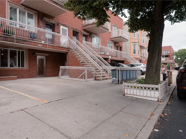 194 Bay 17 St #1G, Brooklyn, NY 11214