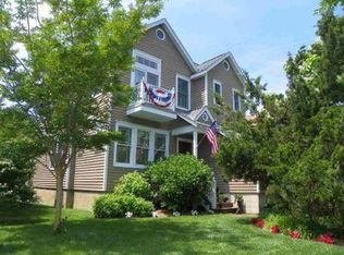 102 Lincoln Ave, Cape May Point, NJ 08212