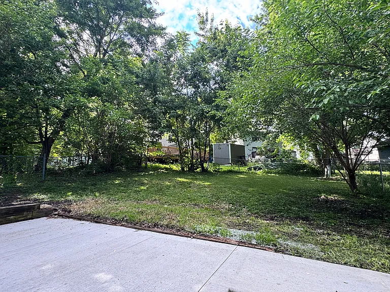 4200 Enden Ln — Photo 11