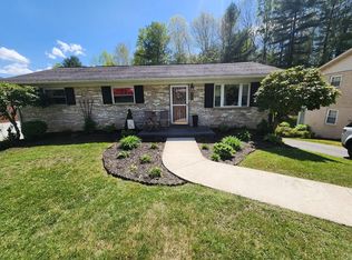 521 Teel Rd, Beckley, WV 25801