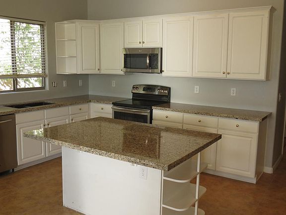 3rd image of 11371 N Twin Spur Ct