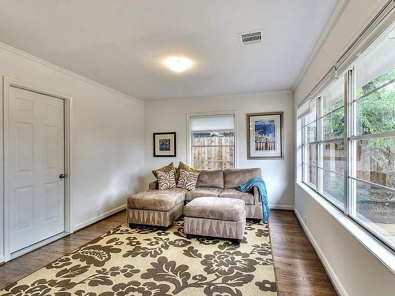 3110 Deal St — Photo 6