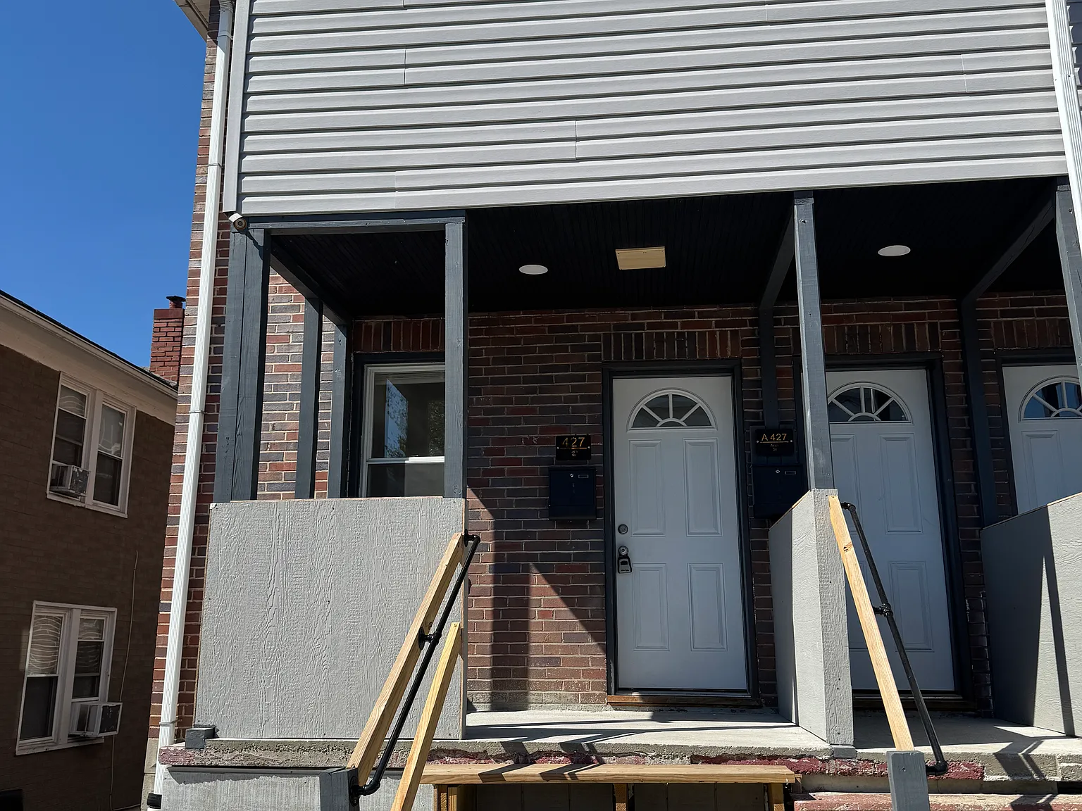 427 Arch St — Photo 2