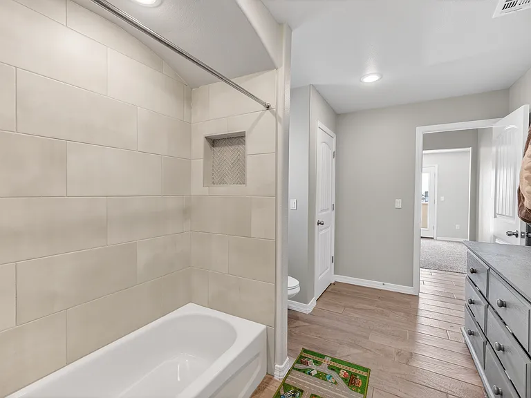 13637 Baja Vista Ct — Photo 41