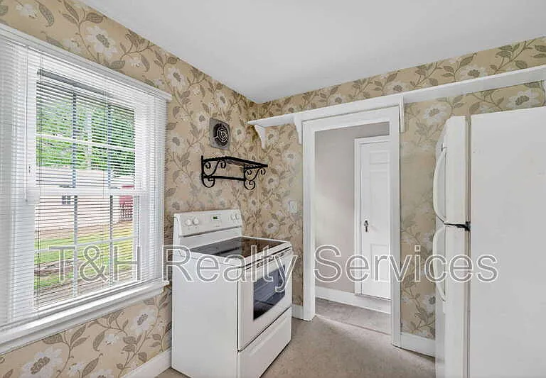 5946 Haverford Ave — Photo 16