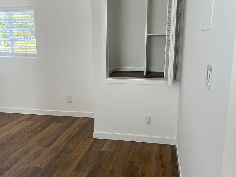 4181 S Naomi Ave #4181 — Photo 4