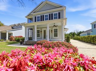 202 Spreading Oak Dr, Pawleys Island, SC 29585