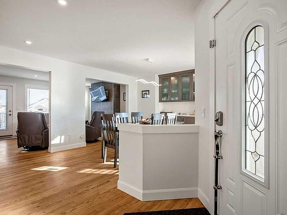 4th image of 119 S Arbour Ridge Way NW