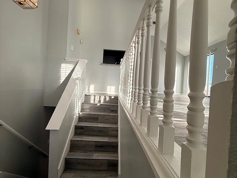 906 Wentwood Dr — Photo 11