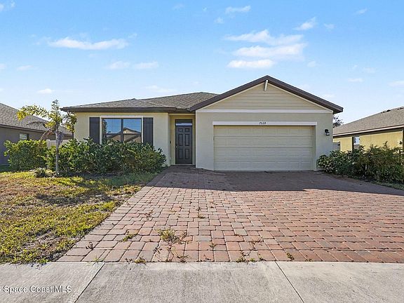 2nd image of 7539 Tourmaline Dr