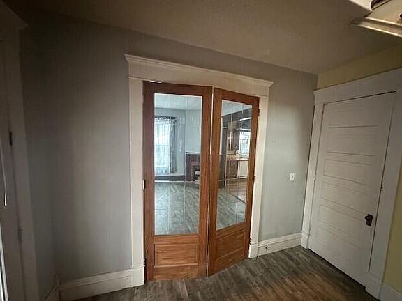 3rd image of 678 S English Ave